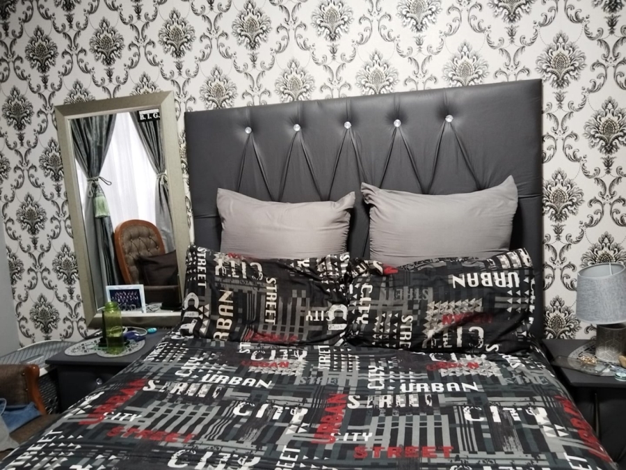 2 Bedroom Property for Sale in Estoire Free State